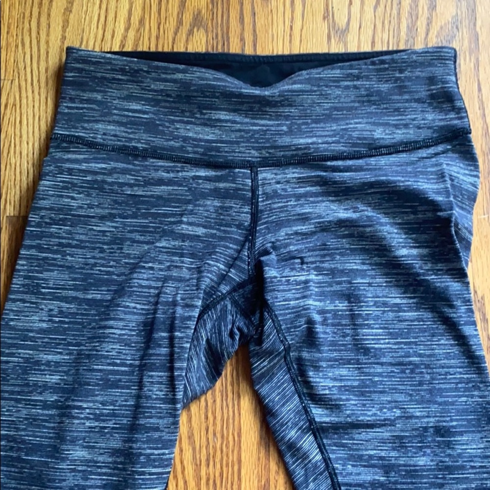 Lululemon Cropped Leggings